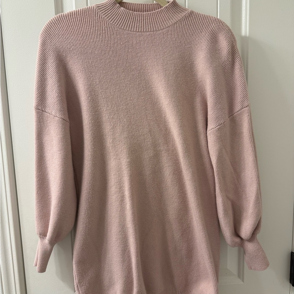 Elegant Pink Women's Sweater